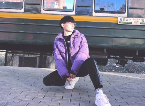 秋霞鲁丝片Av无码少妇