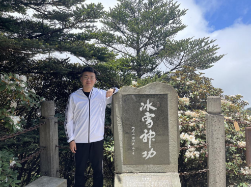 秋霞鲁丝片Av无码少妇