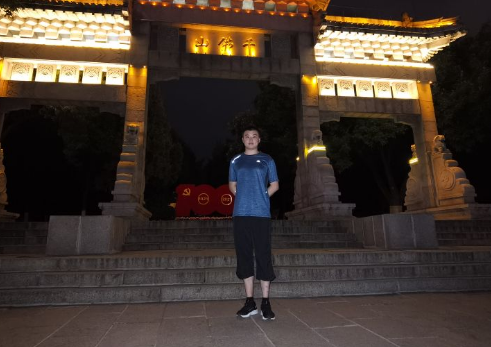 秋霞鲁丝片Av无码少妇