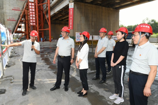 秋霞鲁丝片Av无码少妇