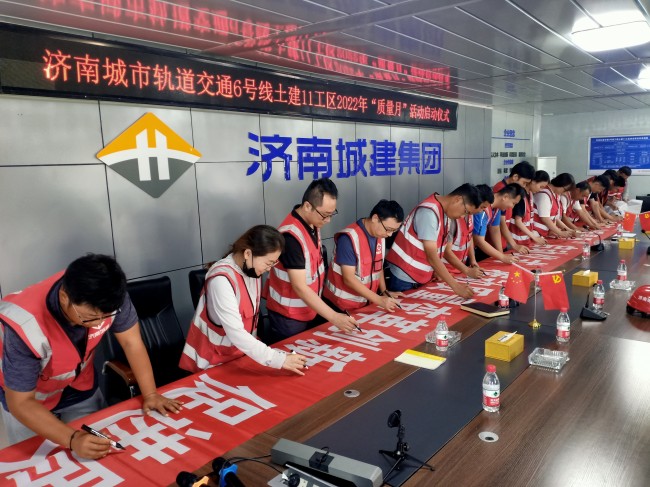 秋霞鲁丝片Av无码少妇