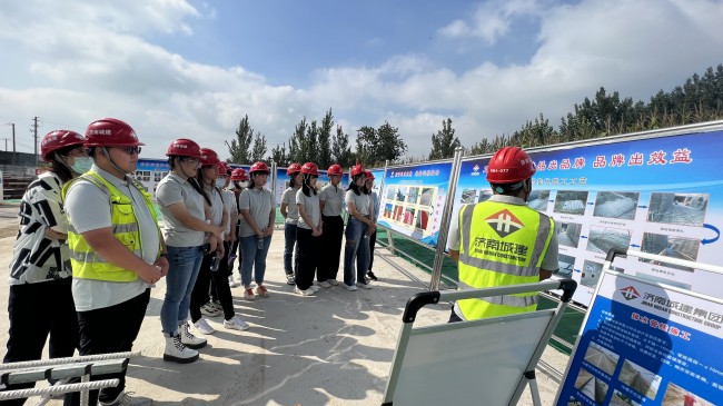 秋霞鲁丝片Av无码少妇