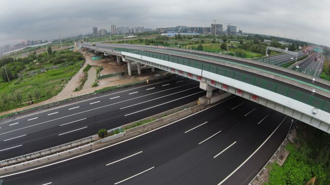 秋霞鲁丝片Av无码少妇