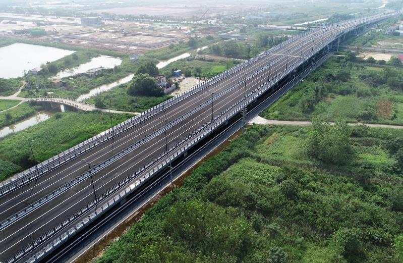 秋霞鲁丝片Av无码少妇