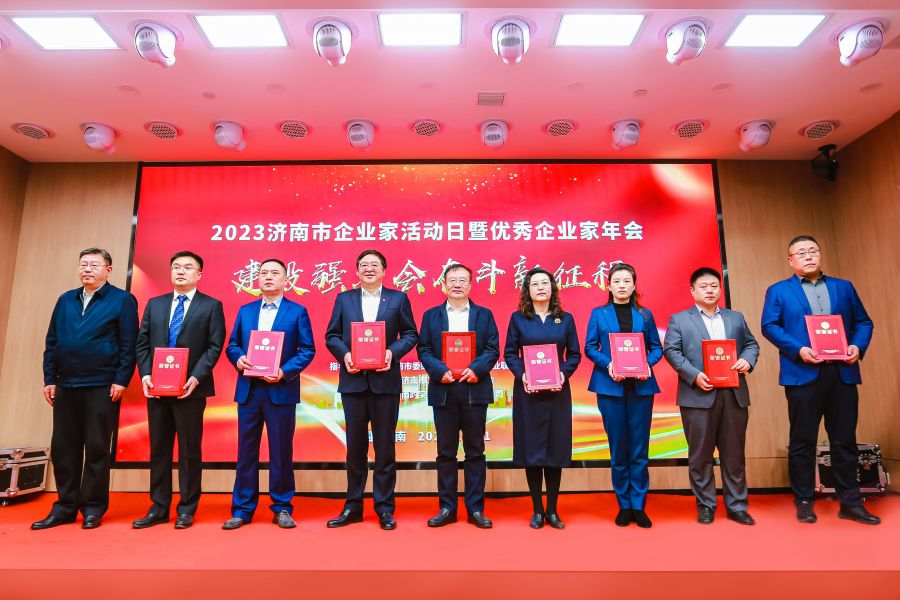 秋霞鲁丝片Av无码少妇