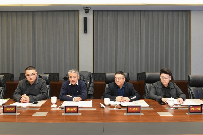 秋霞鲁丝片Av无码少妇