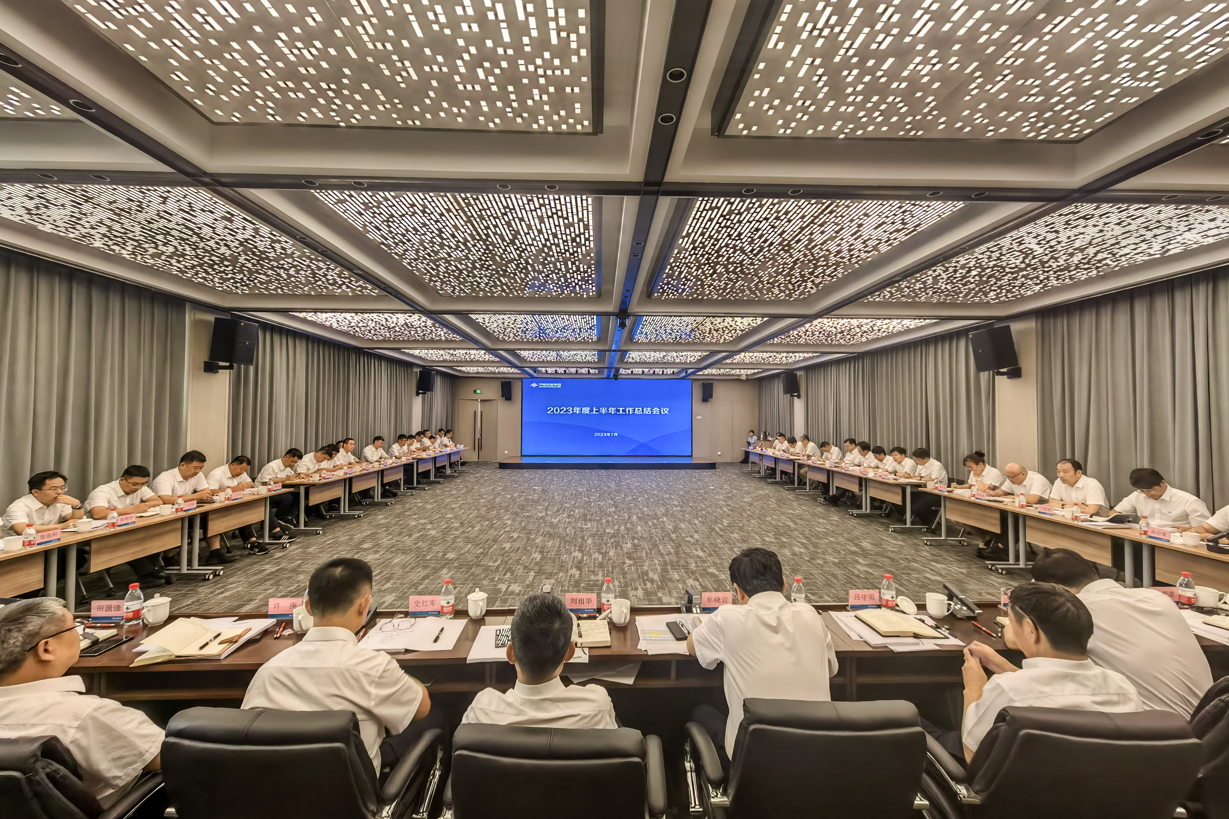 秋霞鲁丝片Av无码少妇