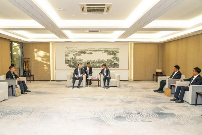 秋霞鲁丝片Av无码少妇