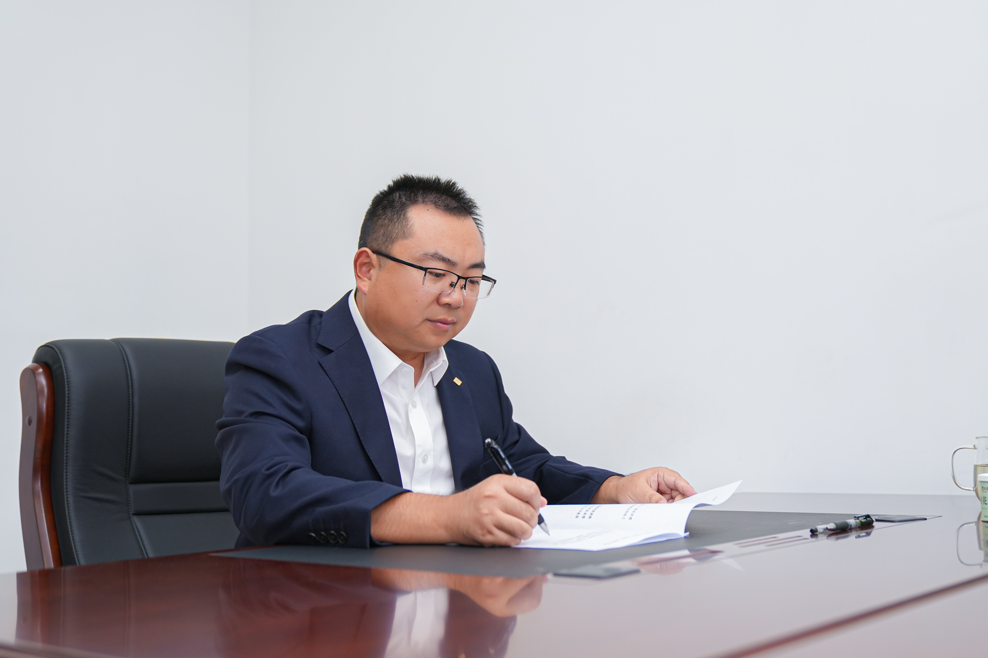 秋霞鲁丝片Av无码少妇