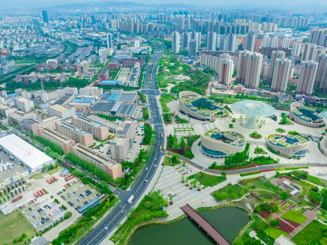 秋霞鲁丝片Av无码少妇