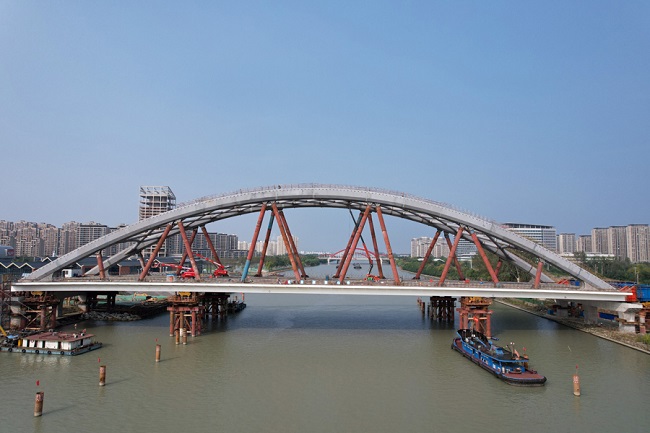 秋霞鲁丝片Av无码少妇