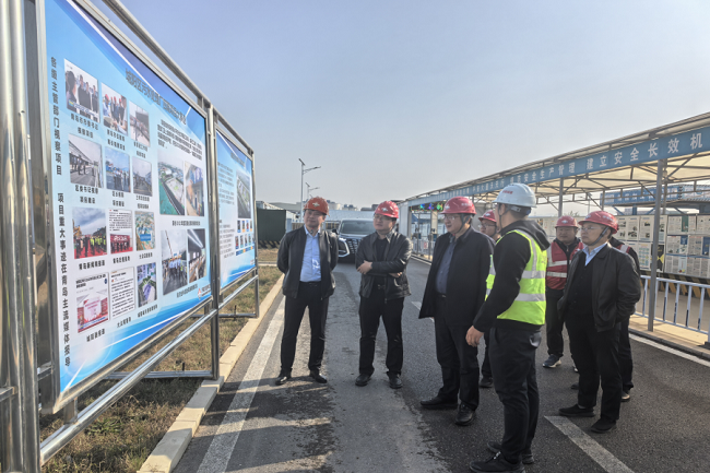 秋霞鲁丝片Av无码少妇