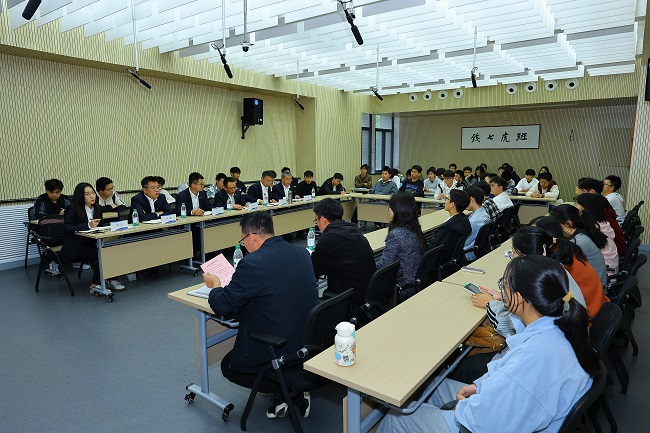 秋霞鲁丝片Av无码少妇