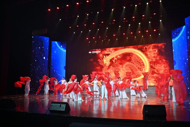 秋霞鲁丝片Av无码少妇