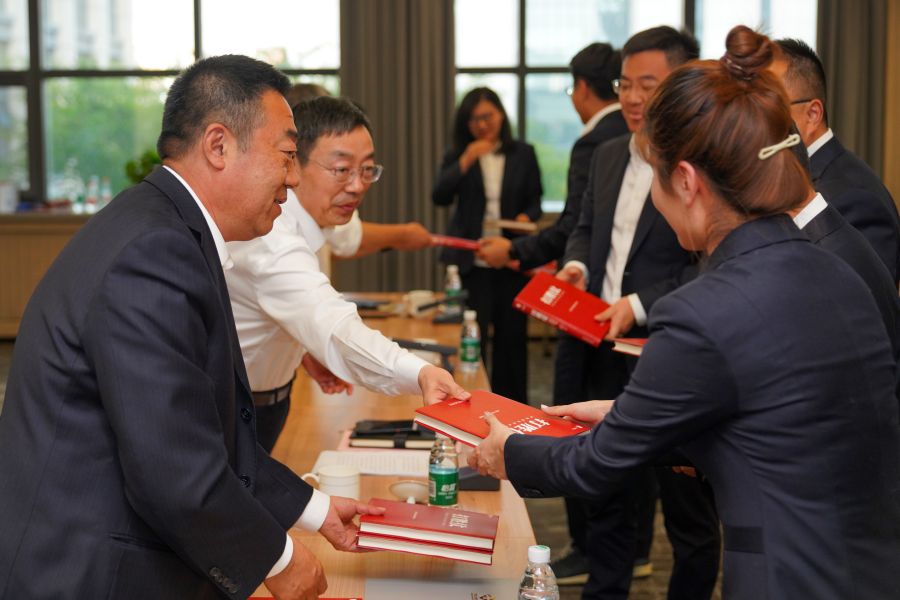 秋霞鲁丝片Av无码少妇