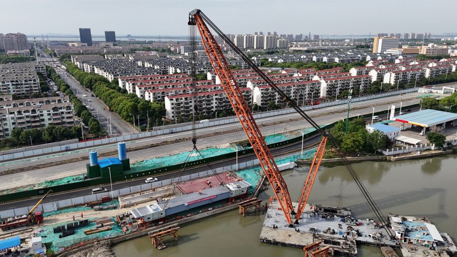 秋霞鲁丝片Av无码少妇