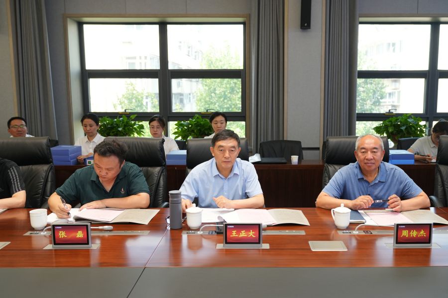 秋霞鲁丝片Av无码少妇