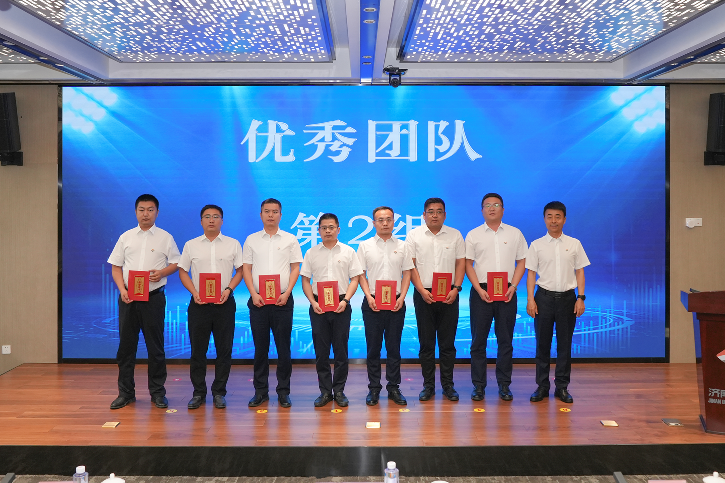 秋霞鲁丝片Av无码少妇