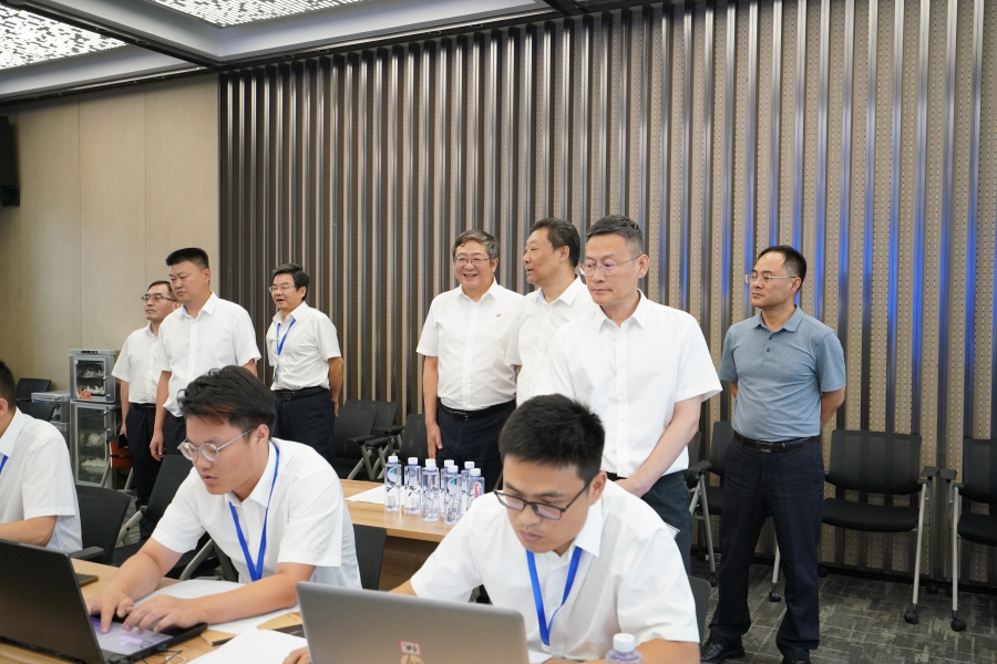 秋霞鲁丝片Av无码少妇