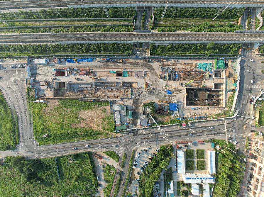 秋霞鲁丝片Av无码少妇