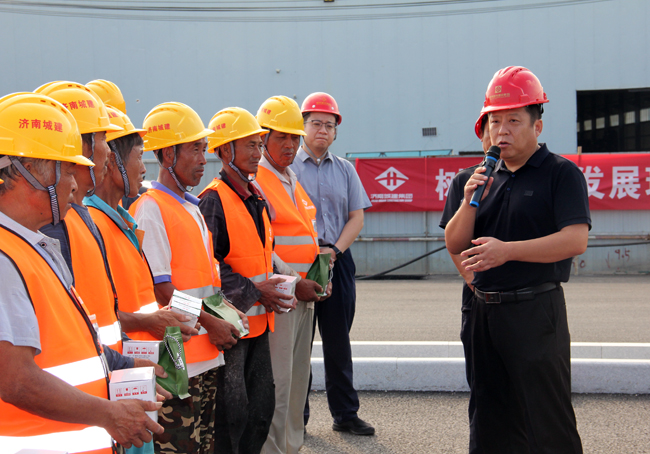 秋霞鲁丝片Av无码少妇