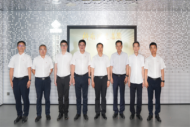 秋霞鲁丝片Av无码少妇