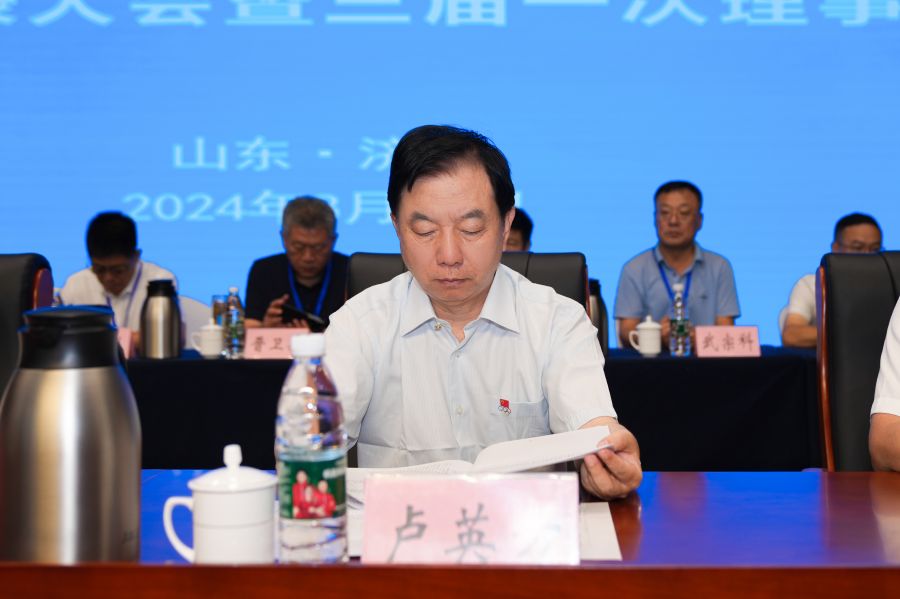 秋霞鲁丝片Av无码少妇