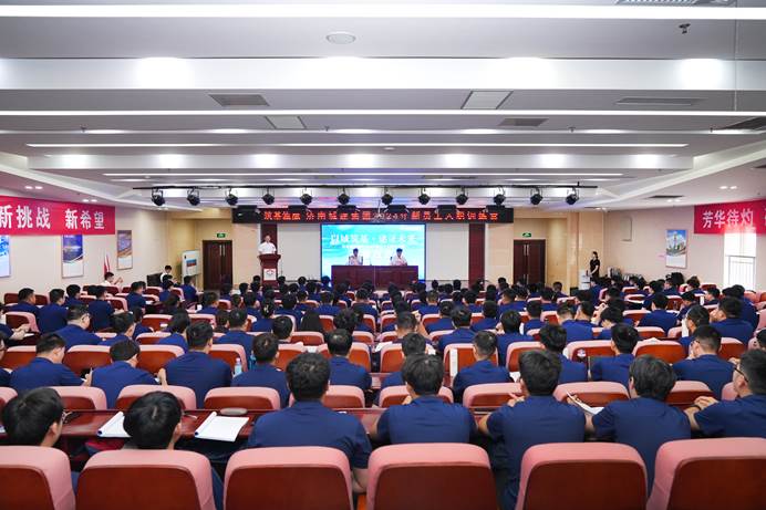 秋霞鲁丝片Av无码少妇