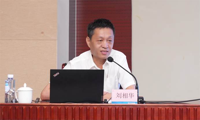 秋霞鲁丝片Av无码少妇