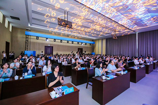 秋霞鲁丝片Av无码少妇