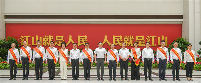 秋霞鲁丝片Av无码少妇