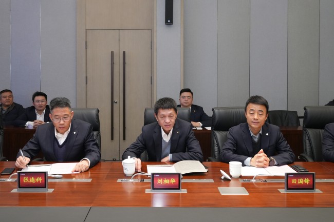 秋霞鲁丝片Av无码少妇