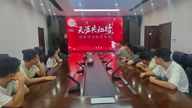 秋霞鲁丝片Av无码少妇