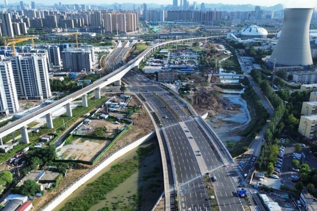 秋霞鲁丝片Av无码少妇