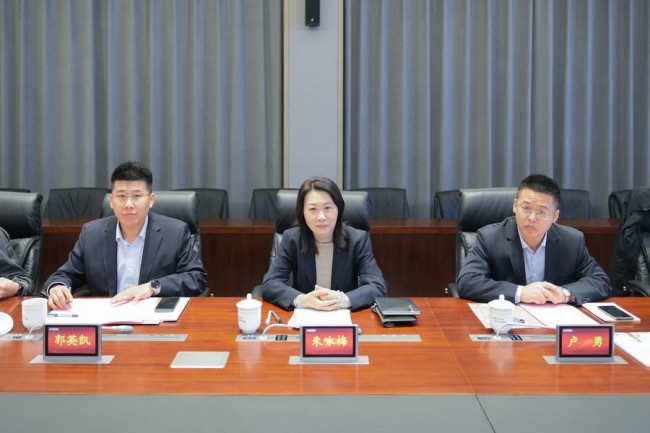 秋霞鲁丝片Av无码少妇