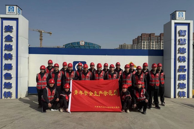 秋霞鲁丝片Av无码少妇