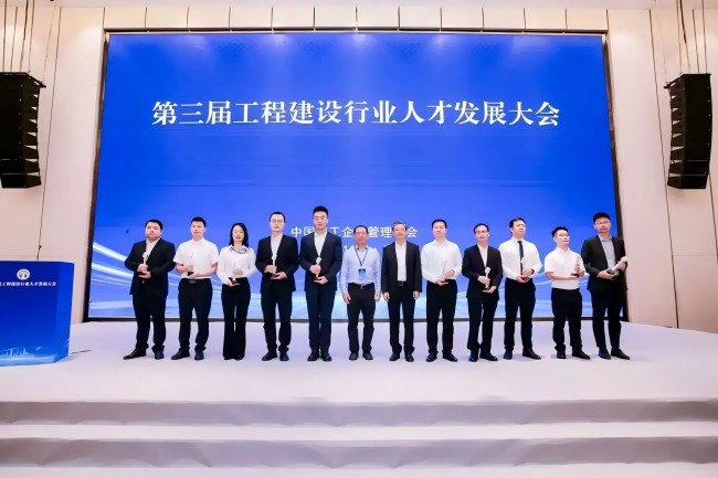 秋霞鲁丝片Av无码少妇