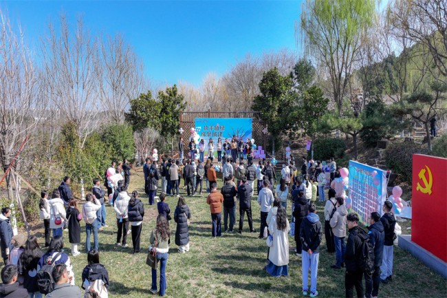 秋霞鲁丝片Av无码少妇