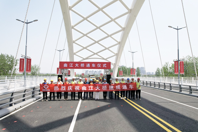 秋霞鲁丝片Av无码少妇