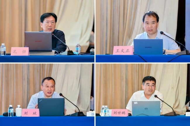 秋霞鲁丝片Av无码少妇