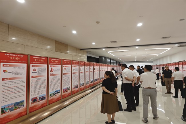 秋霞鲁丝片Av无码少妇