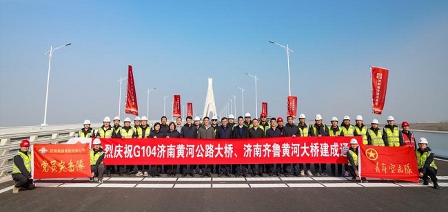 秋霞鲁丝片Av无码少妇