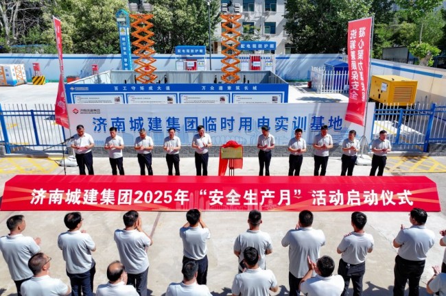 秋霞鲁丝片Av无码少妇