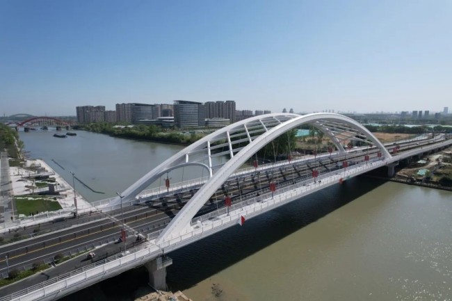 秋霞鲁丝片Av无码少妇