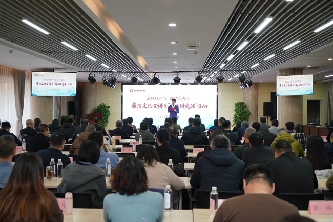 秋霞鲁丝片Av无码少妇