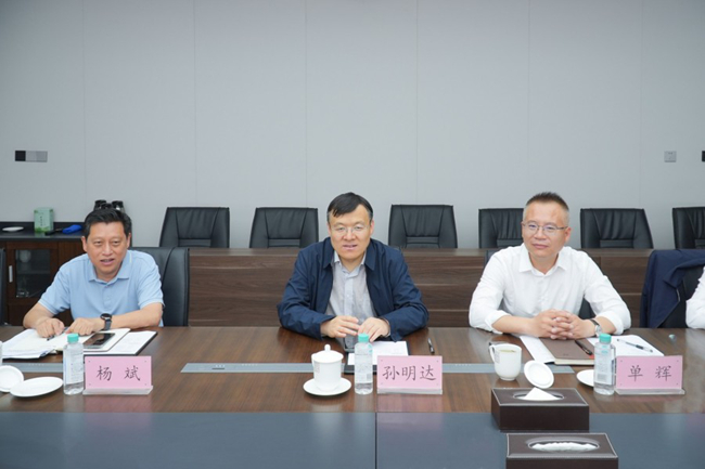 秋霞鲁丝片Av无码少妇