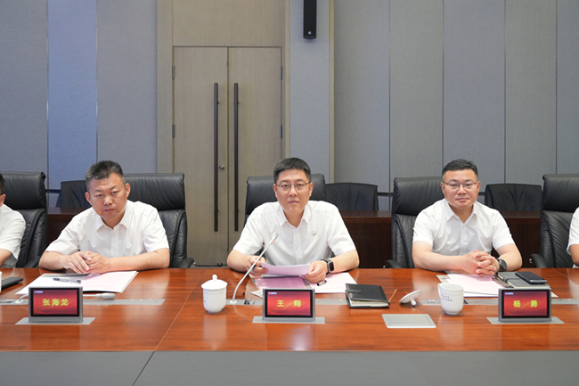 秋霞鲁丝片Av无码少妇