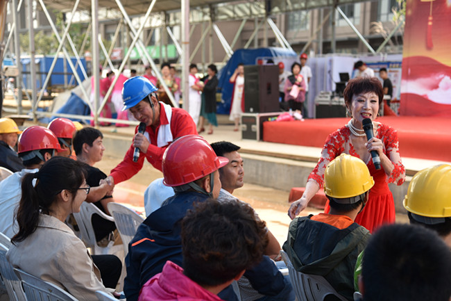 秋霞鲁丝片Av无码少妇