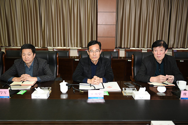 秋霞鲁丝片Av无码少妇