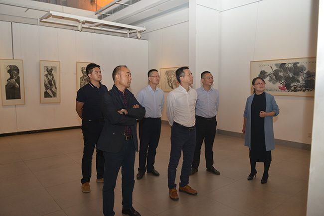 秋霞鲁丝片Av无码少妇